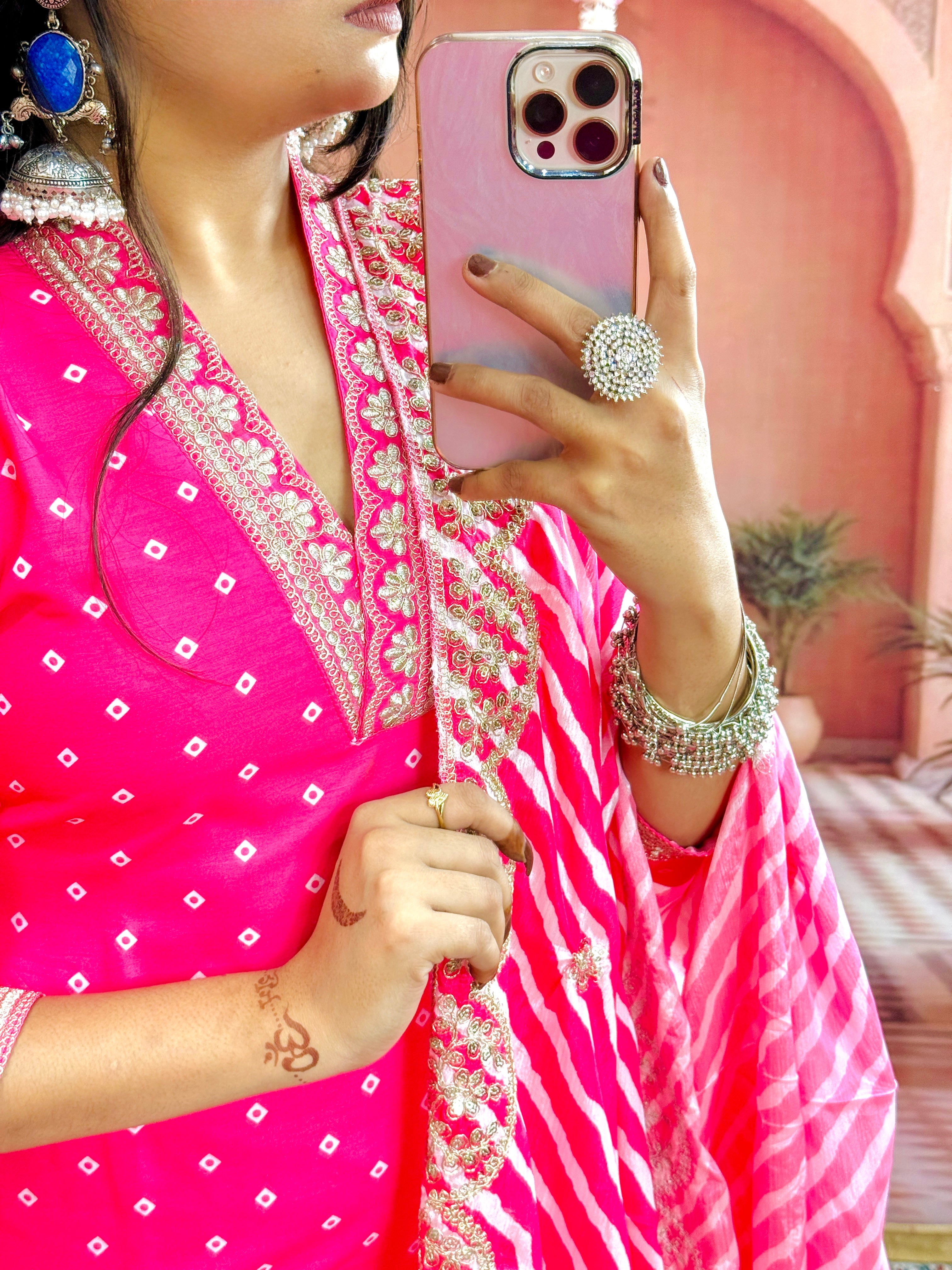 Party Wear Pink MUSLIN Kurta With Pant And Dupatta For Women