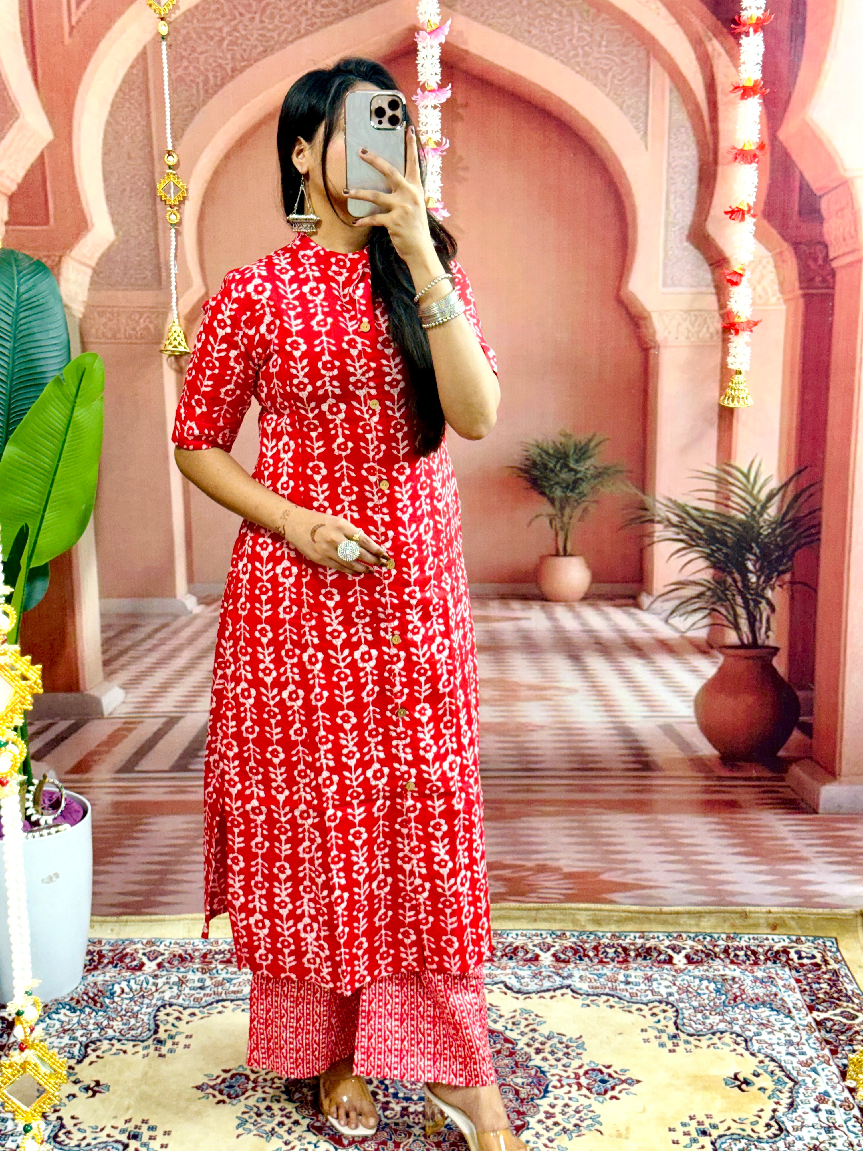 Women Cotton Flower Printed Red Straight Kurta With Pant ( Cord Set)