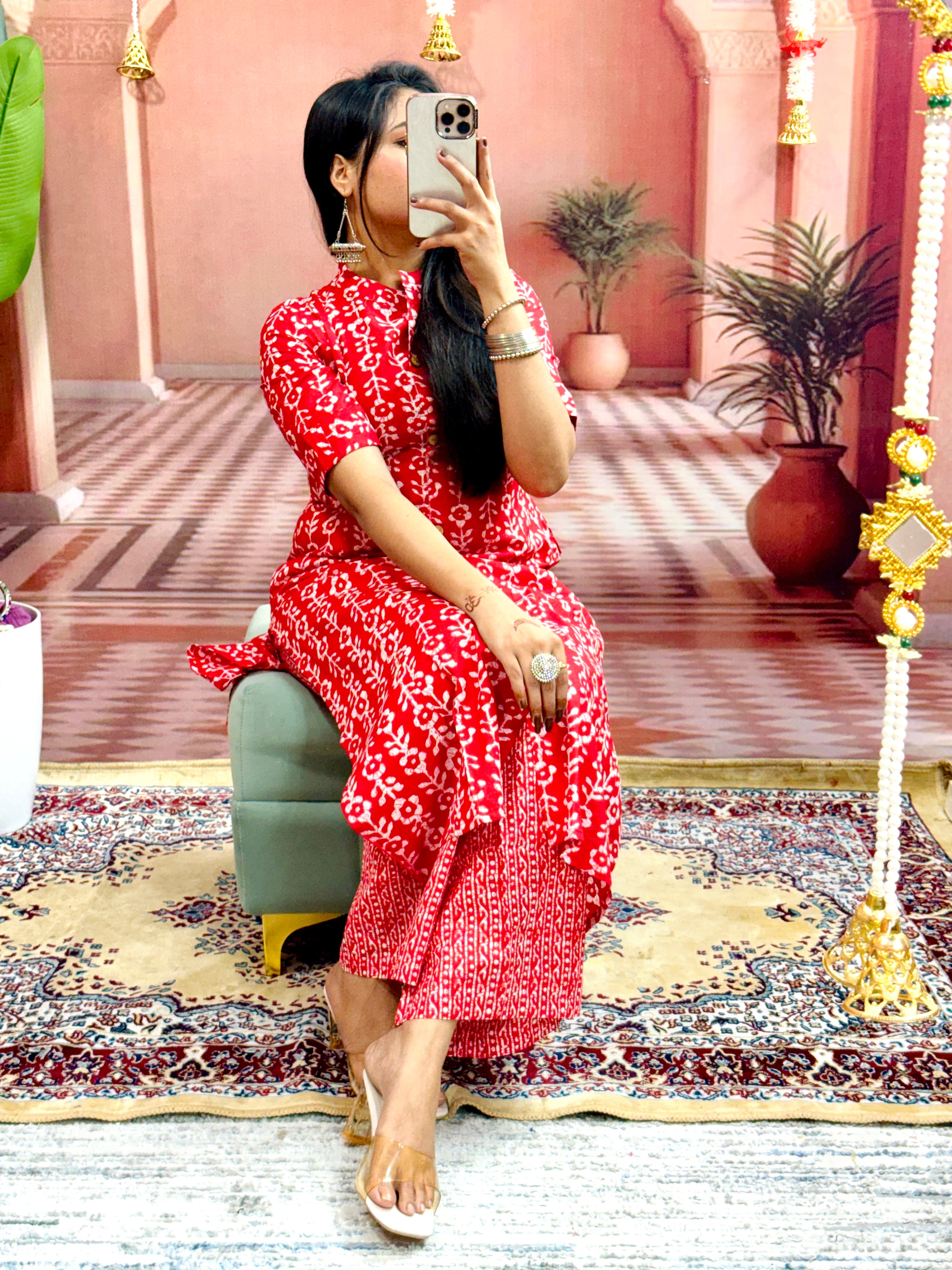 Women Cotton Flower Printed Red Straight Kurta With Pant ( Cord Set)