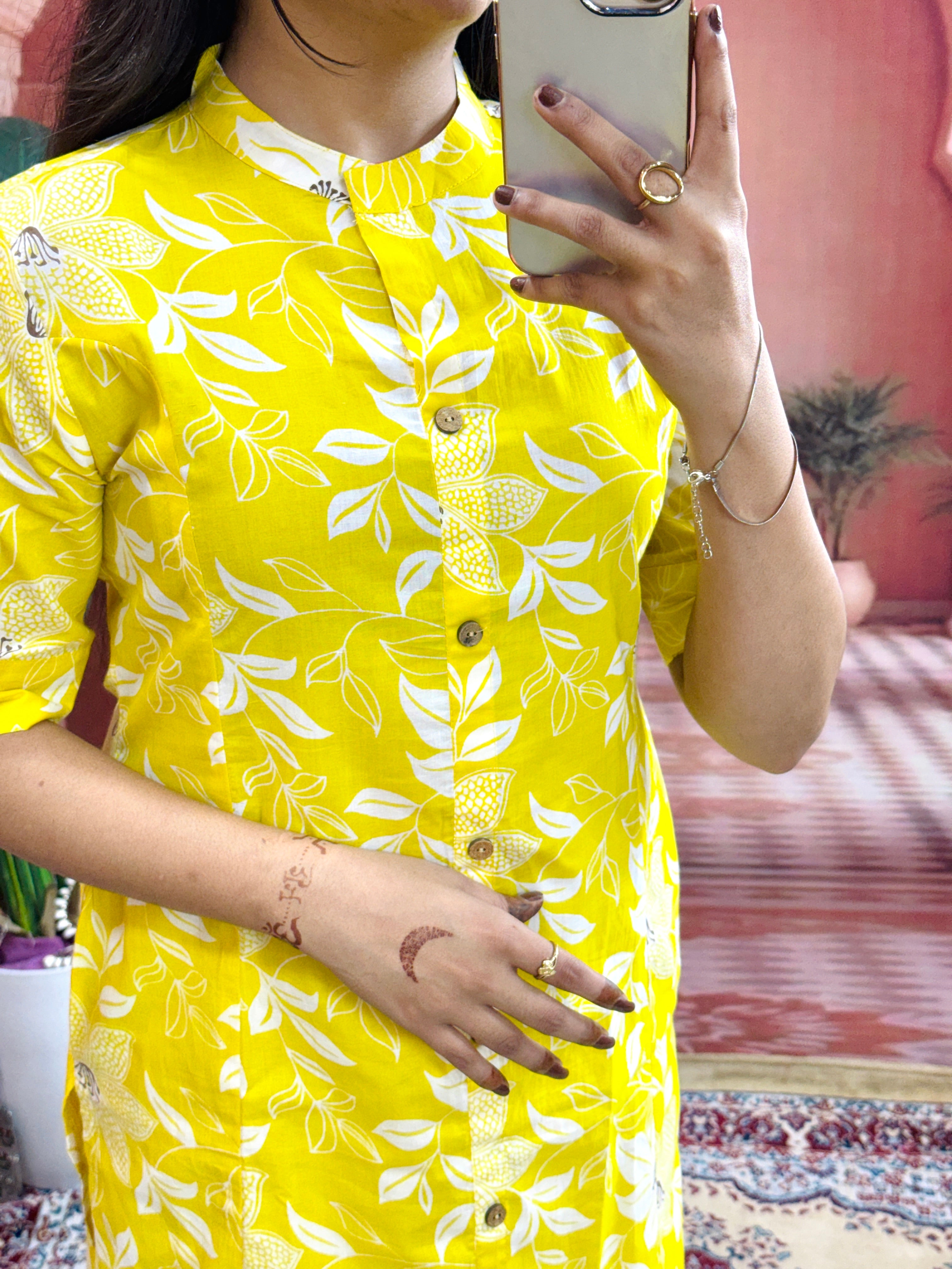 Women Yellow Floral Fine Printed Cotton Co-ord Set Aline Pattern Paried With Ankle Length Pant (CORD SET)