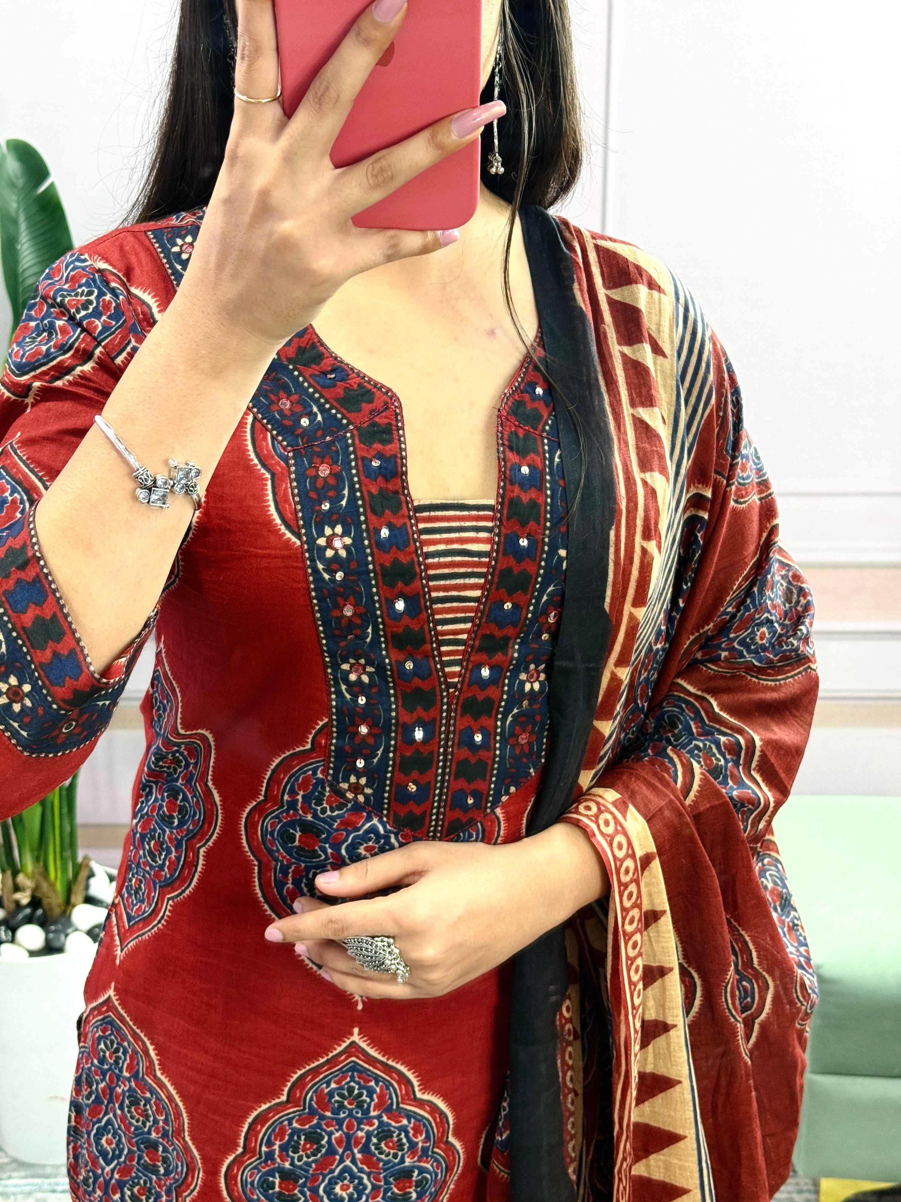 Women Beautiful Flower Printed Neckline Worked Maroon Kurta And Pant With Cotton Mulmul Dupatta