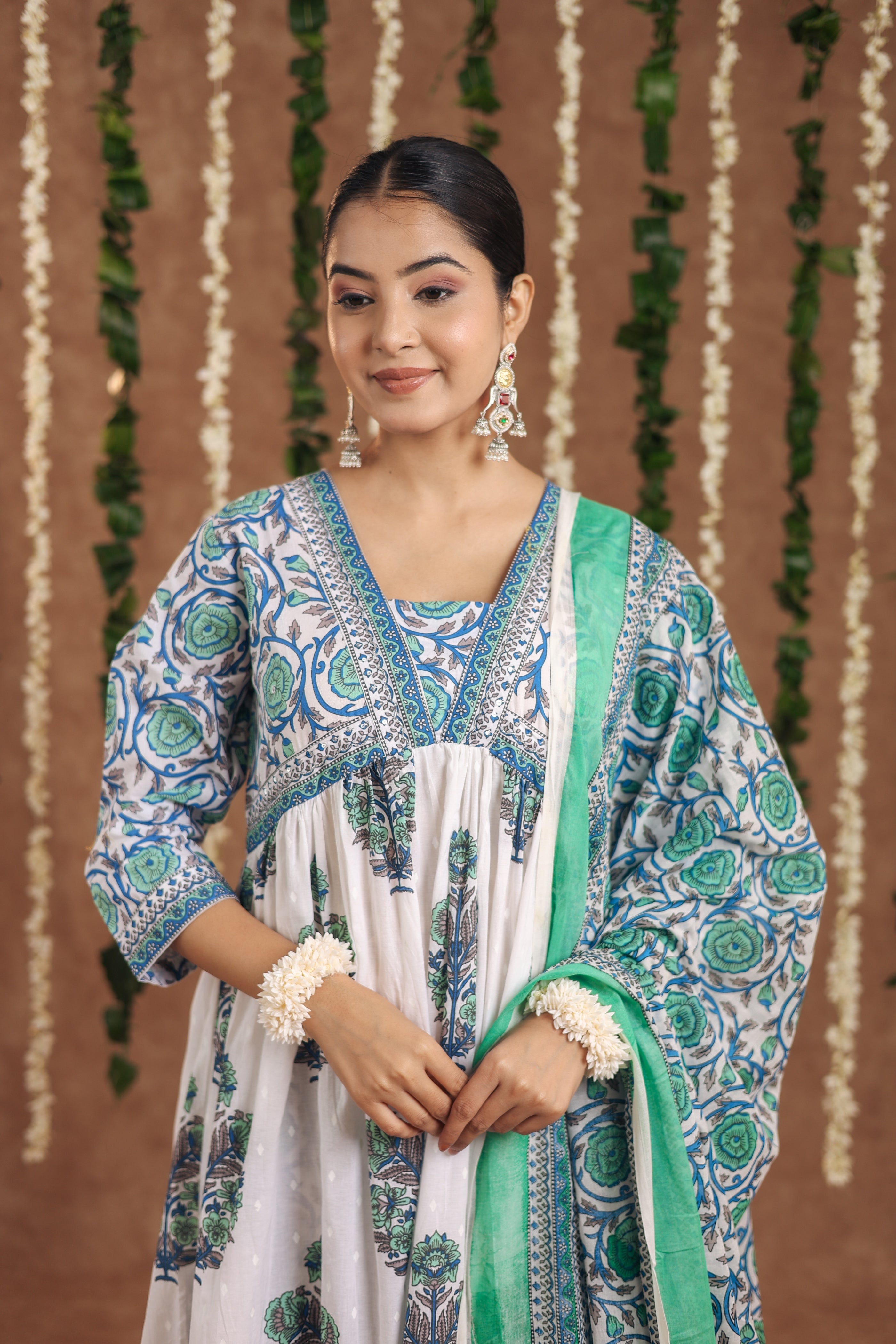 Jaipuri Printed White Blue Cotton Kurti With Pant And Dupatta For Women