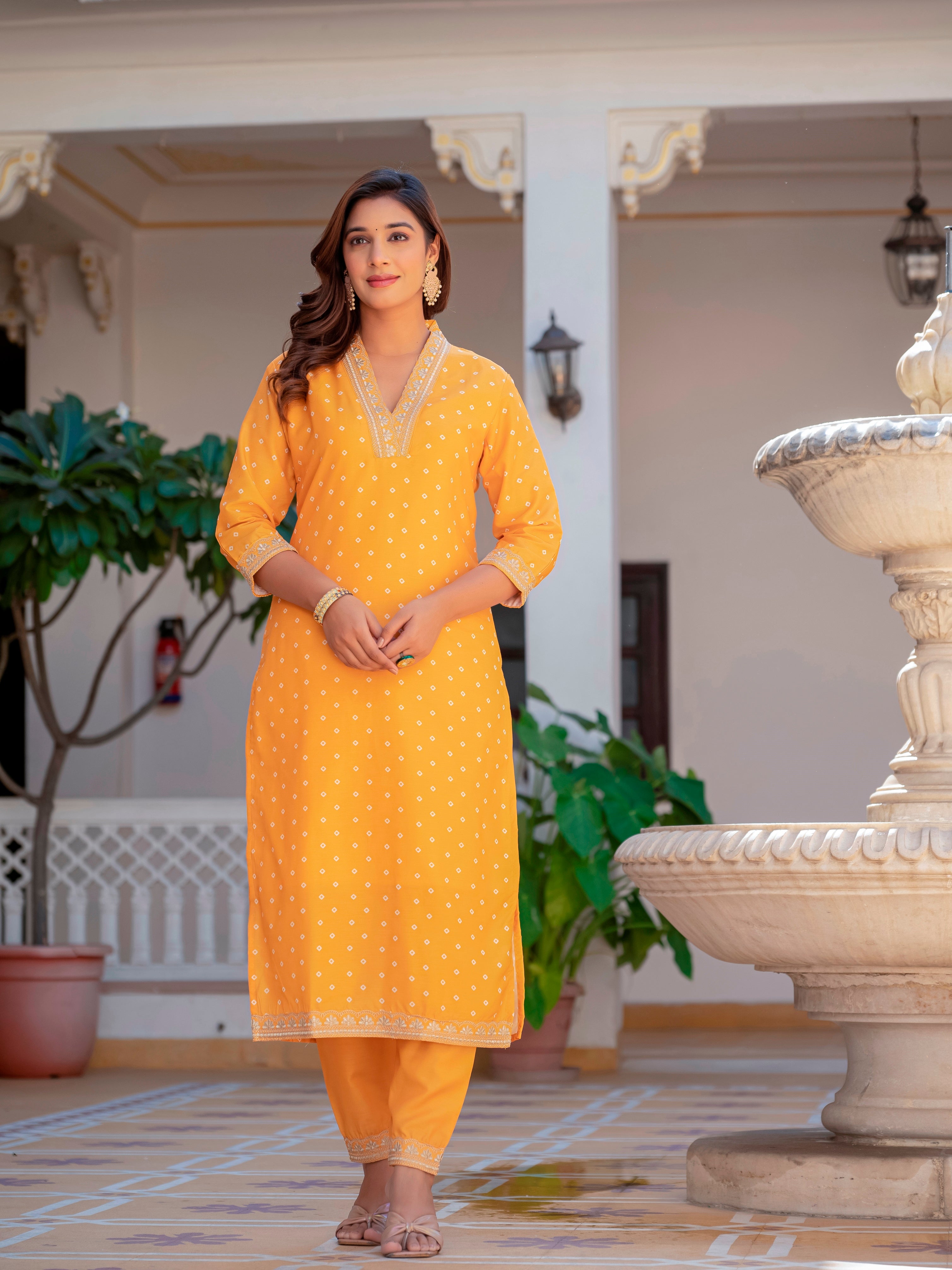 Mustard Yellow MUSLIN Kurti With Pant And Dupatta For Women