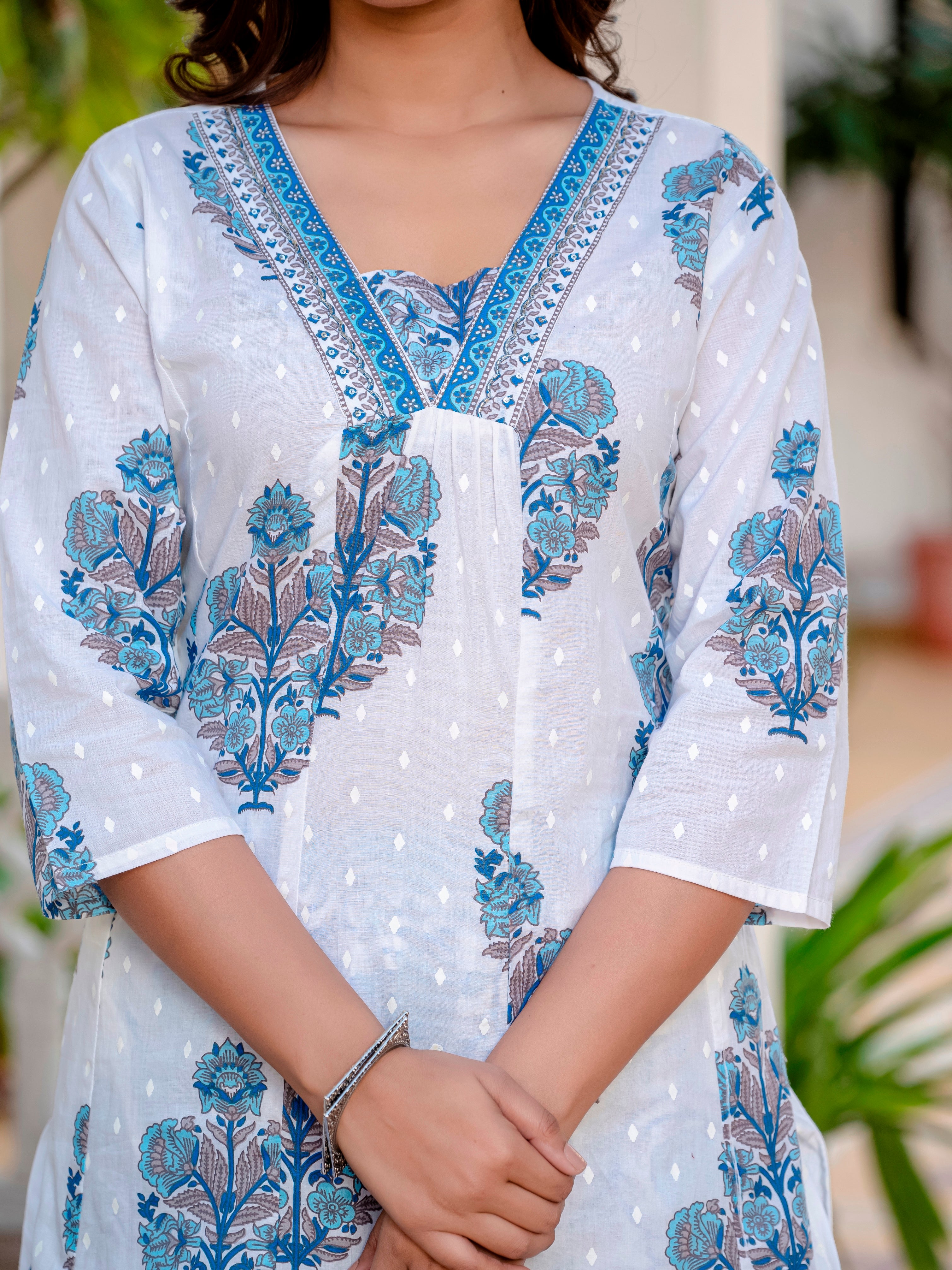 Jaipuri Printed Blue White Cotton Kurti With Pant And Dupatta For Women