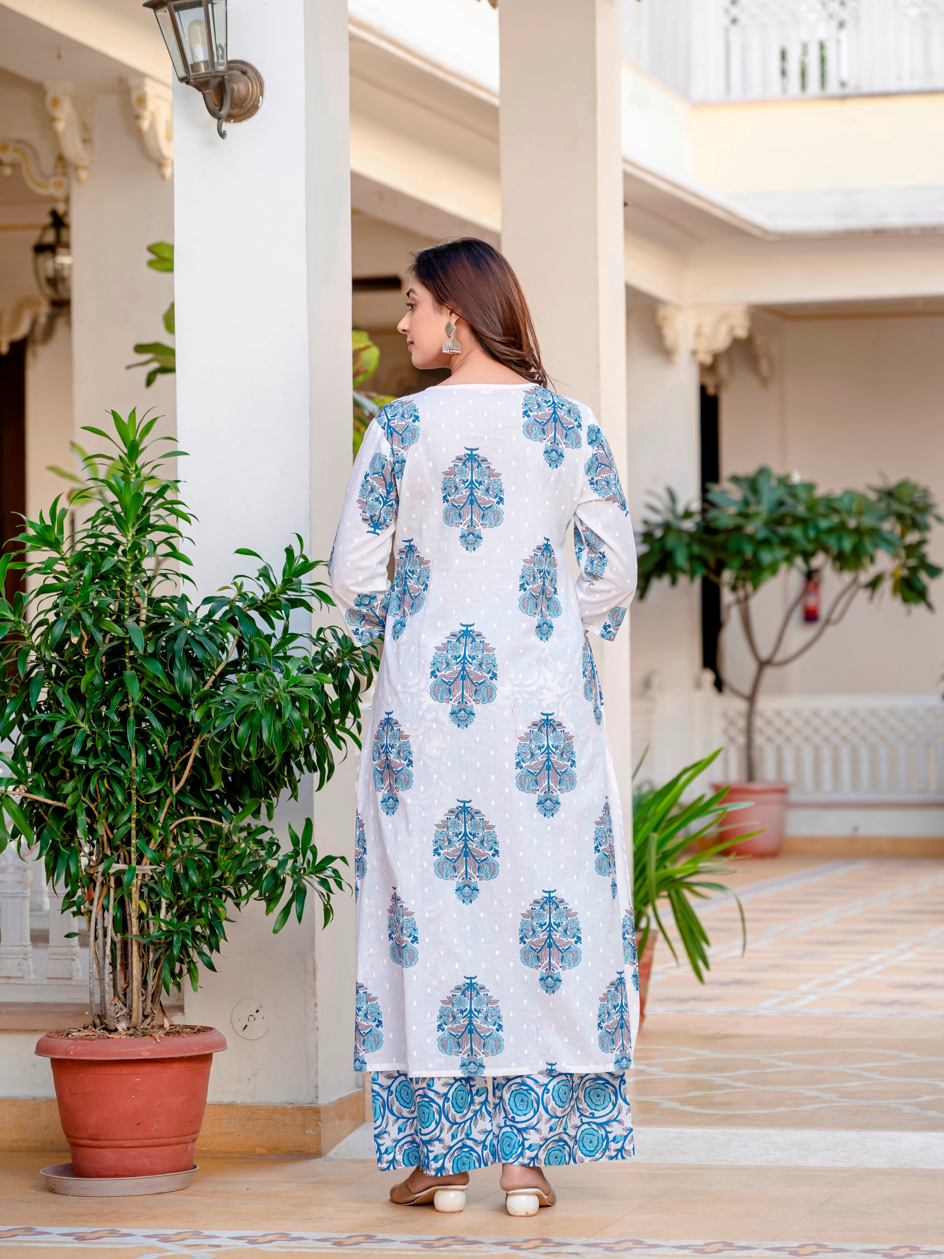 Jaipuri Printed Blue White Cotton Kurti With Pant And Dupatta For Women