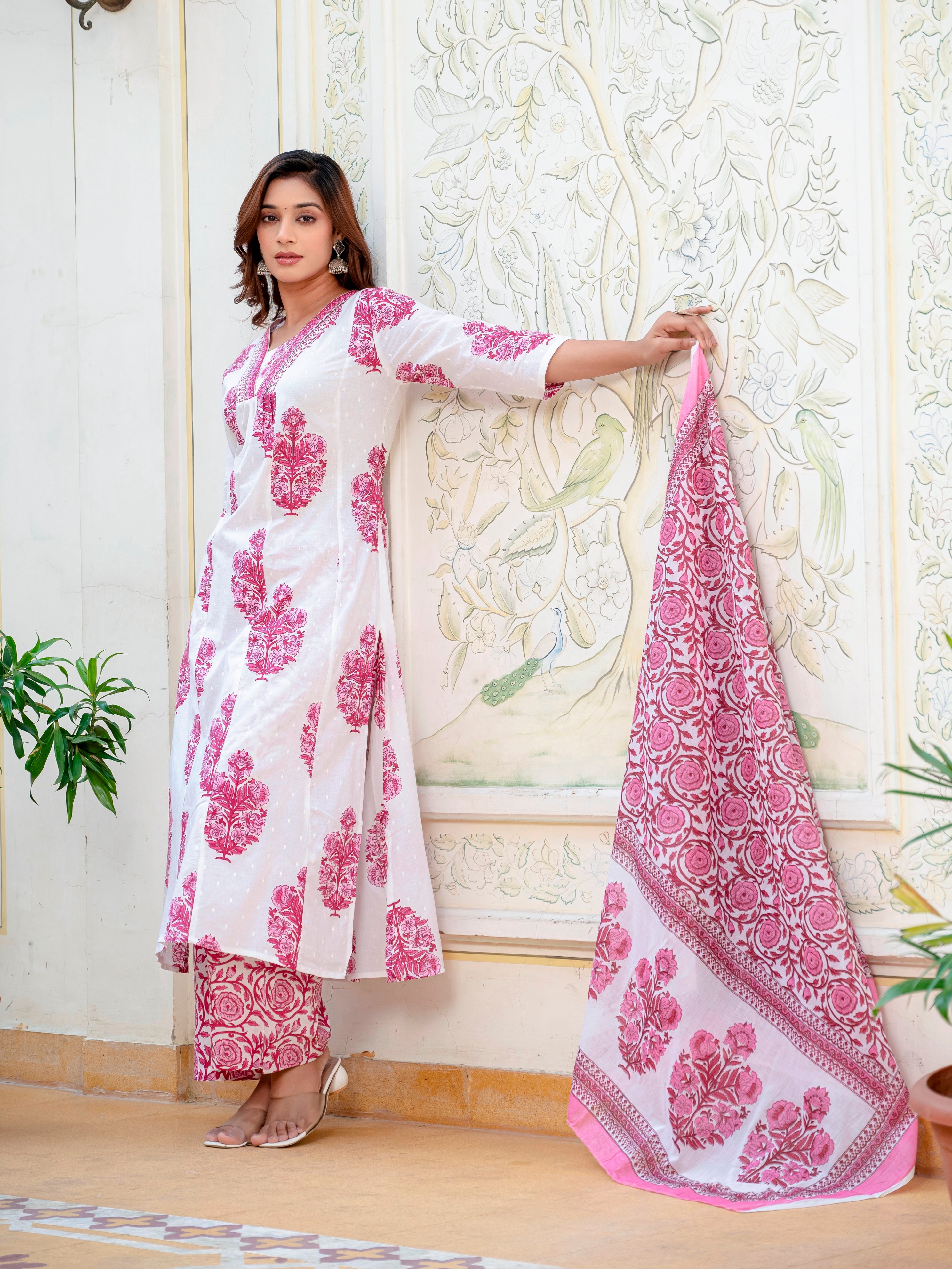 Women Casual Wear Floral Sanganeri Jaipuri Printed Cotton White and Pink Kurti With Pant and Dupatta