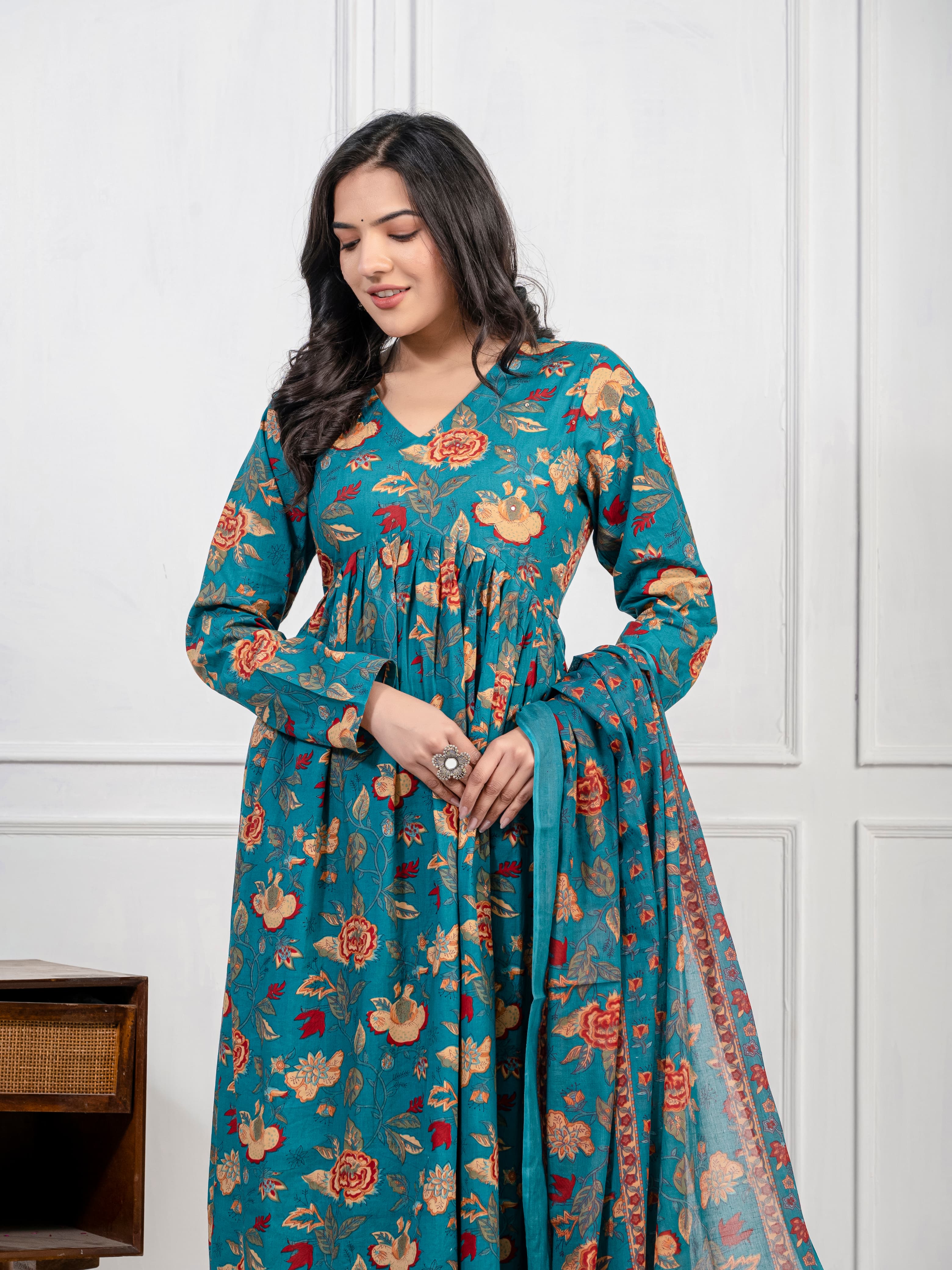New Women Trendy Green Cotton Flower Printed Sequence Worked Kurta And Pant With Cotton Mulmul Dupatta