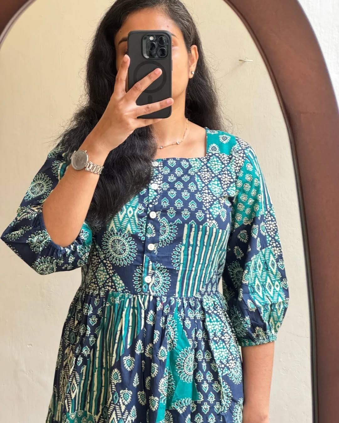 Women Beautiful ikkat Printed Cotton Full Flair Middy Gown Short Kurtis