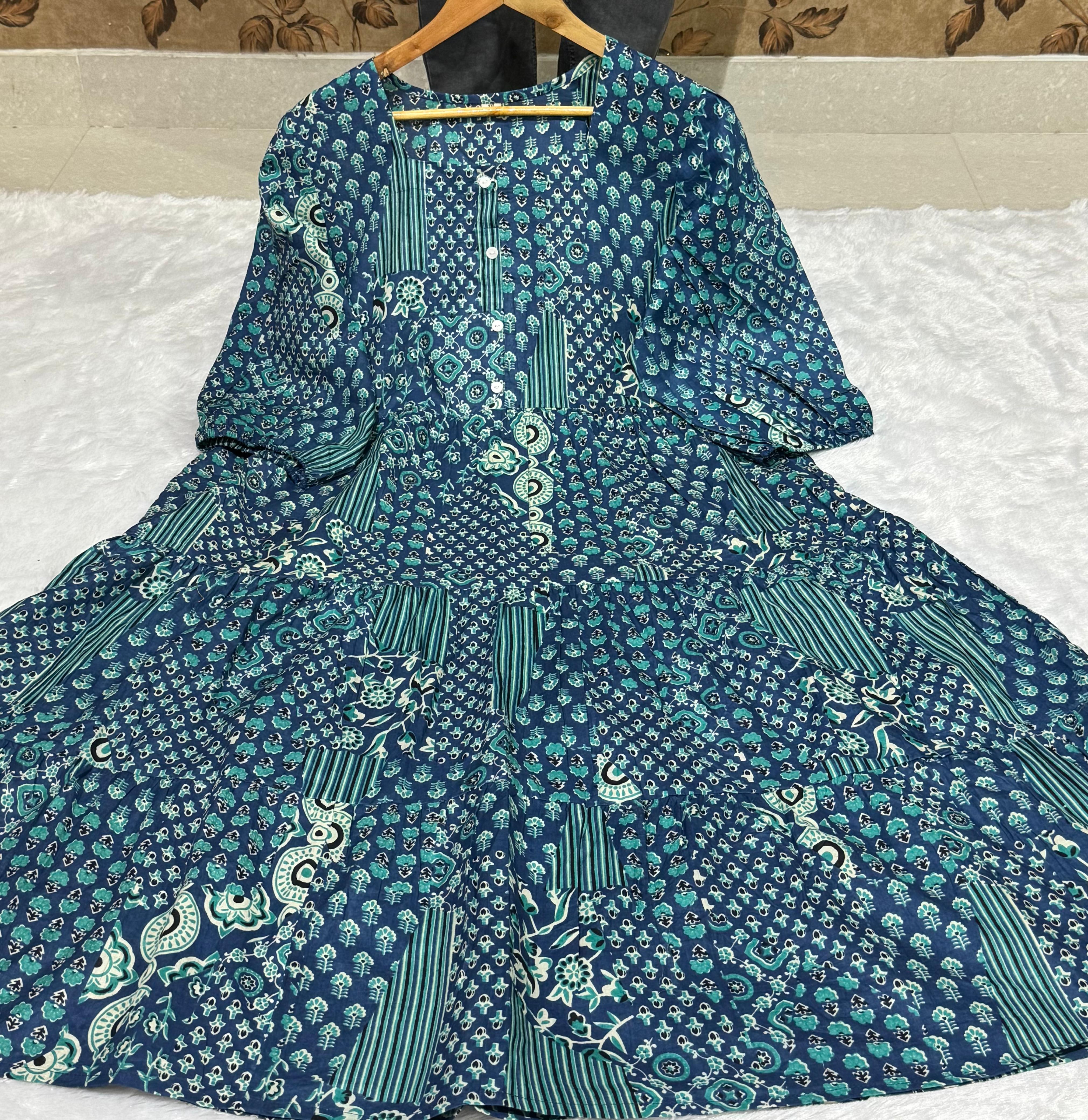 Women Beautiful ikkat Printed Cotton Full Flair Middy Gown Short Kurtis