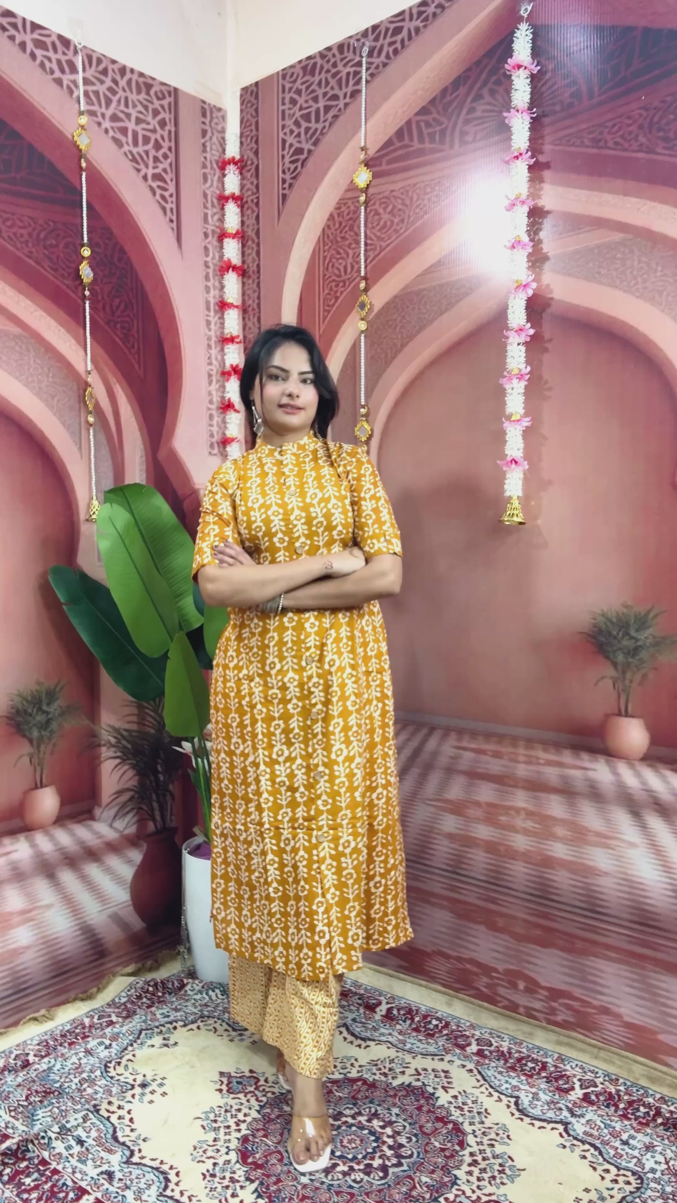 Women Cotton Flower Printed Red Straight Kurta With Pant ( Cord Set)